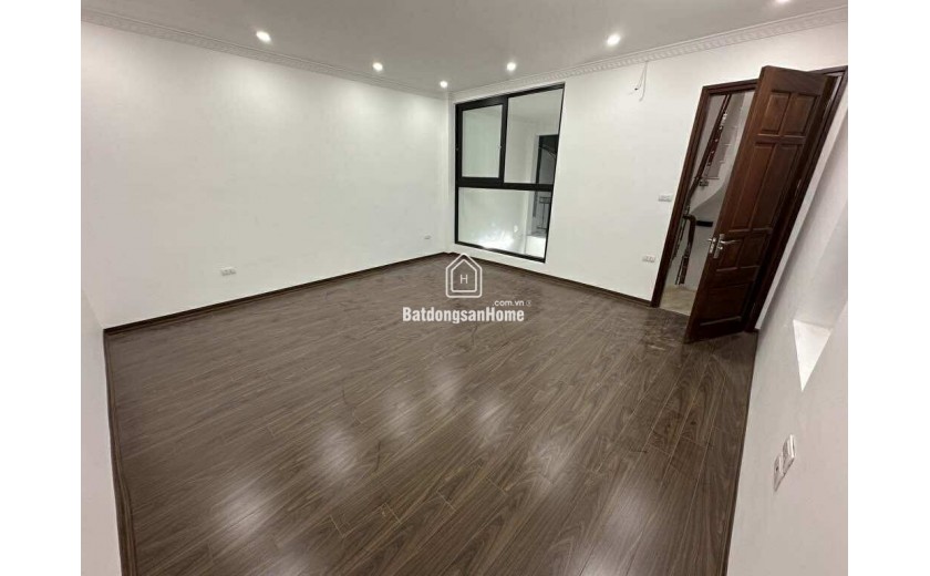Cạnh Times City, Nhà Đẹp Ở Ngay, 20m Ra Mặt Phố, 45m Hơn 7 Tỷ